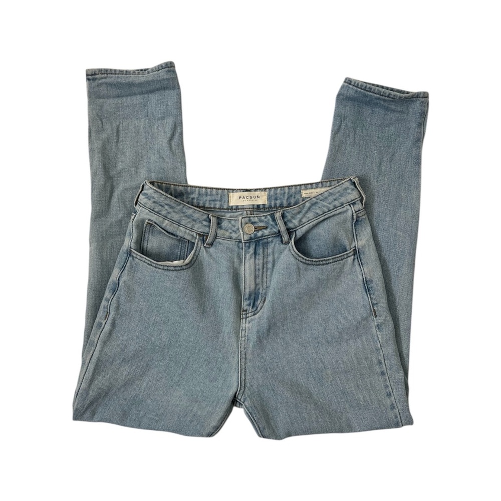 PacSun High Waisted Light Blue Mom Jeans